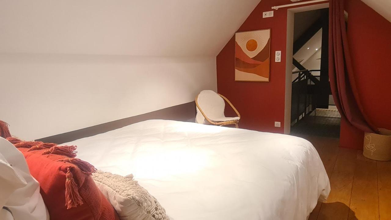 Loft Les Deux Cedres Avec Vue Panoramique Lägenhet Charleville-Mézières Exteriör bild